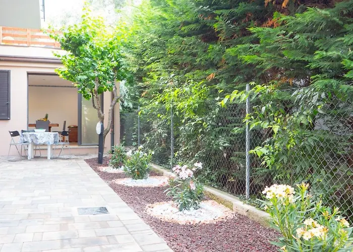 Apartment La Casina Di Frank *