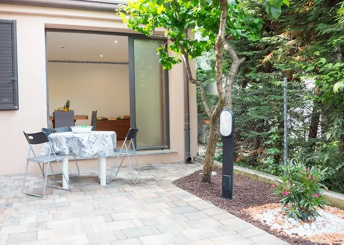 Апартаменты La Casina Di Frank