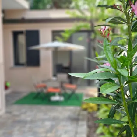 La Casina Di Frank Apartment